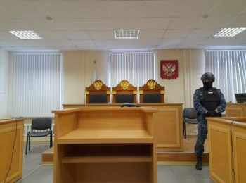 Прокуратура запросила для блогера Ильи Варламова* восемь лет лишения свободы