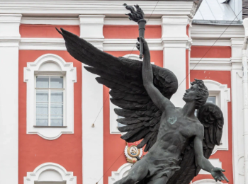Факультеты журналистики в вузах Петербурга: итоги приёма в 2025-м году