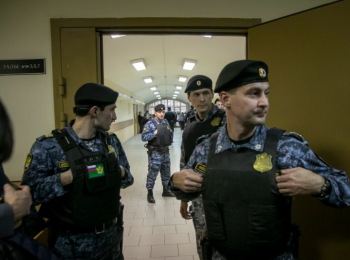 Журналистку Светлану Хустик* освободили в зале суда