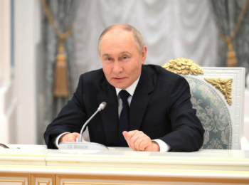 СМИ: поздравления Путину массово появляются в соцсетях на страницах бюджетников Башкортостана — посты составлены по специальной «методичке»