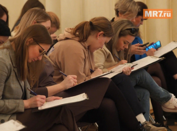 &laquo;Жизнь после 1&nbsp;марта&raquo;: медиаюрист разъясняет, что нужно переводить на русский язык в интернете